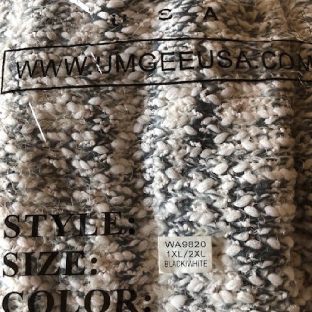 Plus Size Umgee Sweater - Picture 6 of 7